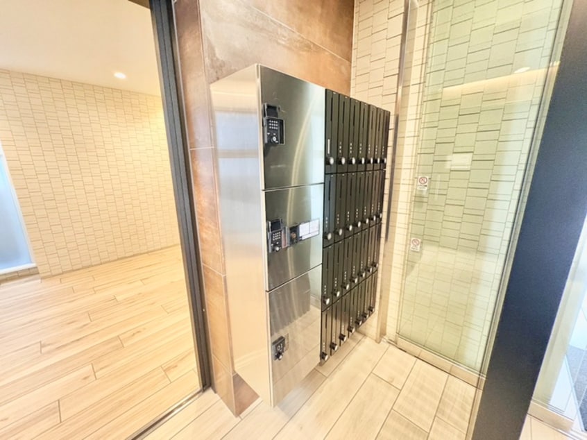 エントランス部分 alex Kitahorie