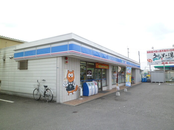 セブンイレブン(コンビニ)まで547m エレガンテ・フィオ－レ