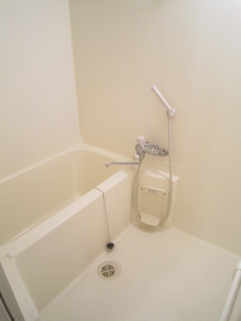 バス／シャワールーム等 ジュノン