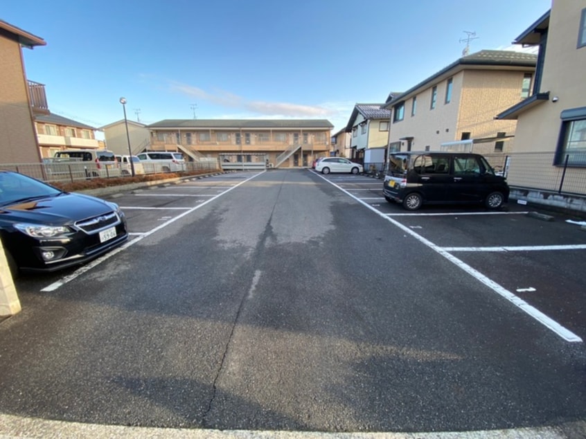 駐車場 シェロウェン　TA1