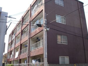 八甲マンション