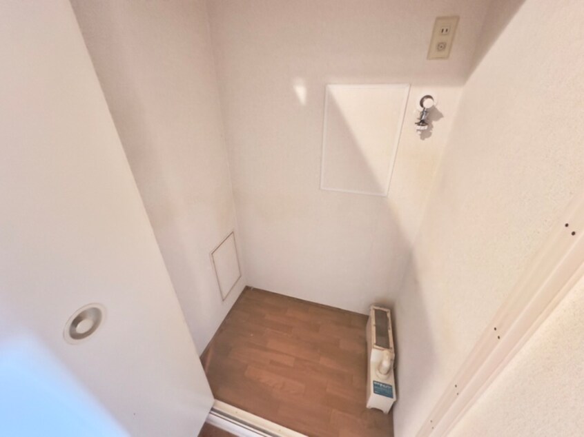 洗濯機置場 コスモＳＴ河原町（９０２）