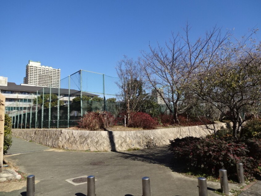 住吉公園(公園)まで550m エスポワール魚崎