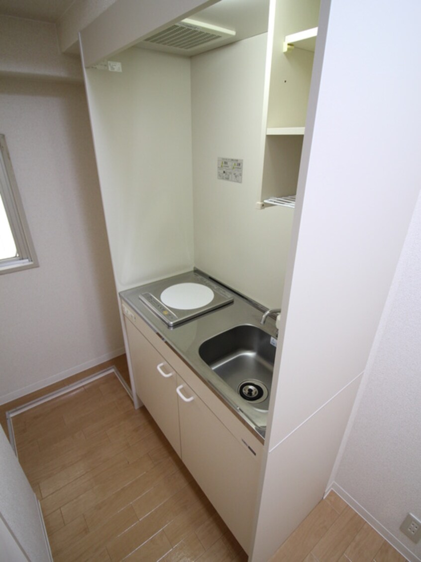 キッチン ﾌｧﾐ-ﾕ河村