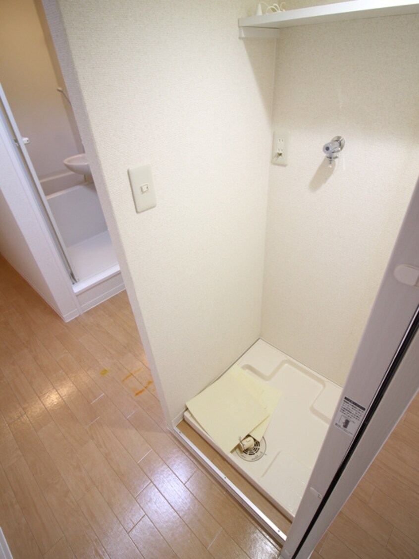 洗濯機置場 ﾌｧﾐ-ﾕ河村