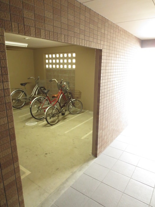 駐輪場 ｱﾄﾞﾊﾞﾝｽ京都御所北ｸﾞﾙｰﾌﾞ(105)