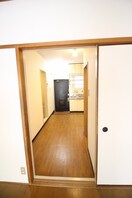 廊下 マンション華