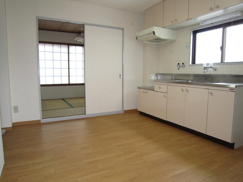 居室 緑地桜ワンション