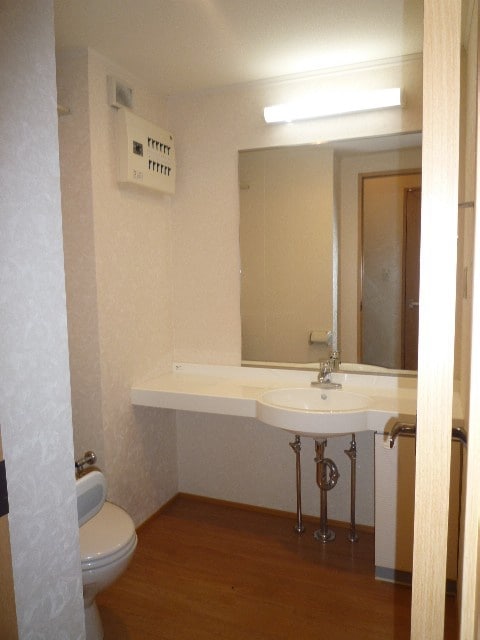 内観写真 アヴァンサ－ル