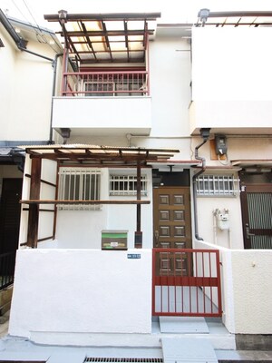 門真市城垣町貸家