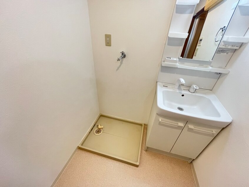 洗濯機置場 日恵ハイツＥ棟