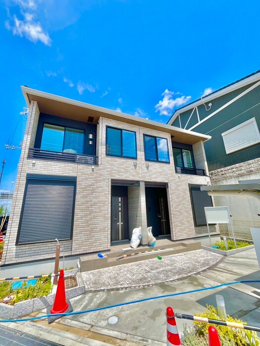 外観写真 ルクスルーチェ