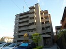 デルニエ向日町の外観