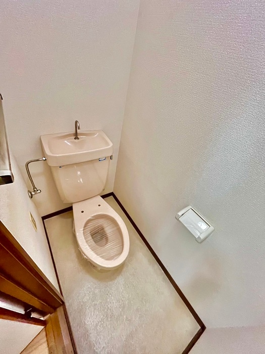 トイレ ファミール幸