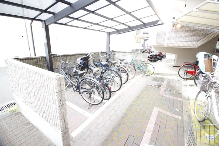 駐輪場 エコ－ハイツ