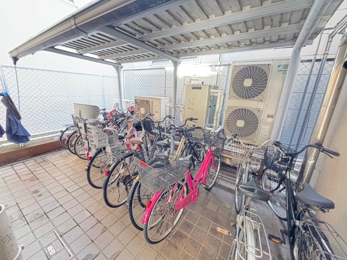 駐輪場 春日丘マンション