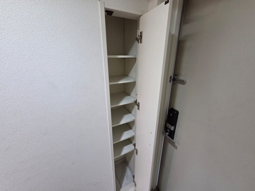 靴箱 エクセルコ－ト福島