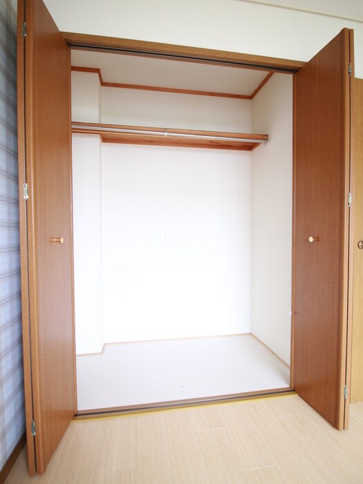 収納 ハイツＦｕｊｉ