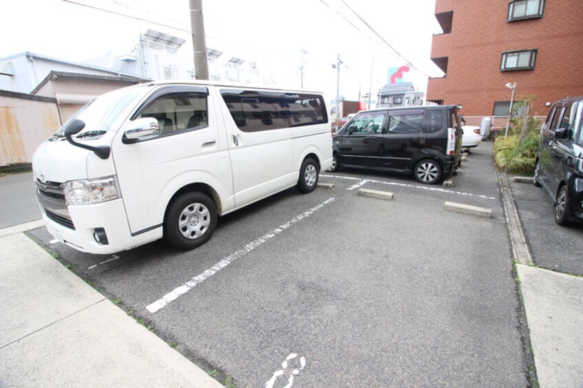 駐車場 サンコ－トウィング