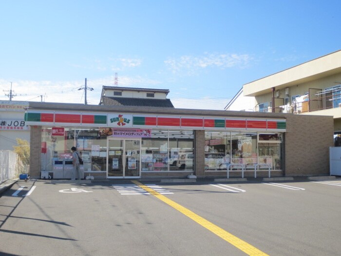 サンクス御殿山駅前店(コンビニ)まで427m 三熊１号館