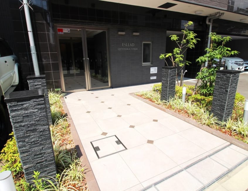 エントランス部分 ｴｽﾘｰﾄﾞ新大阪ｳﾞｪﾙﾃﾞ(408)