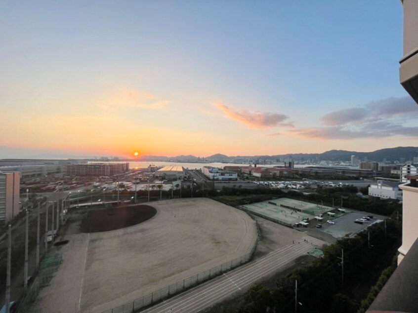 室内からの展望 ポートピアプラザA棟（1404）