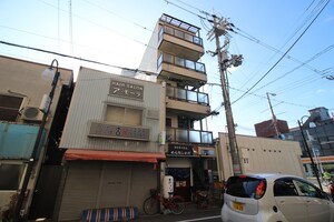 ホリーハイツ