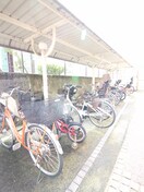 駐輪場 クレセント