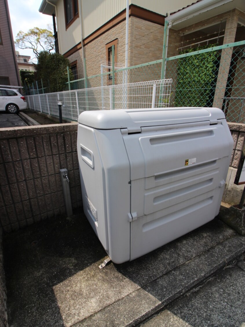 建物設備 クレセント