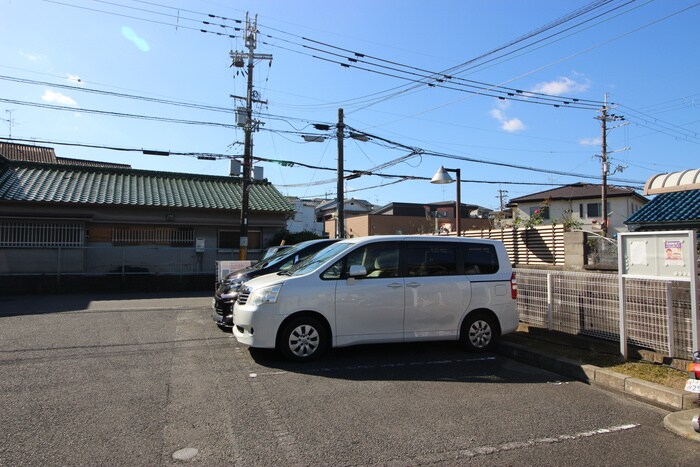 駐車場 ブル－メ・バ－ジェ
