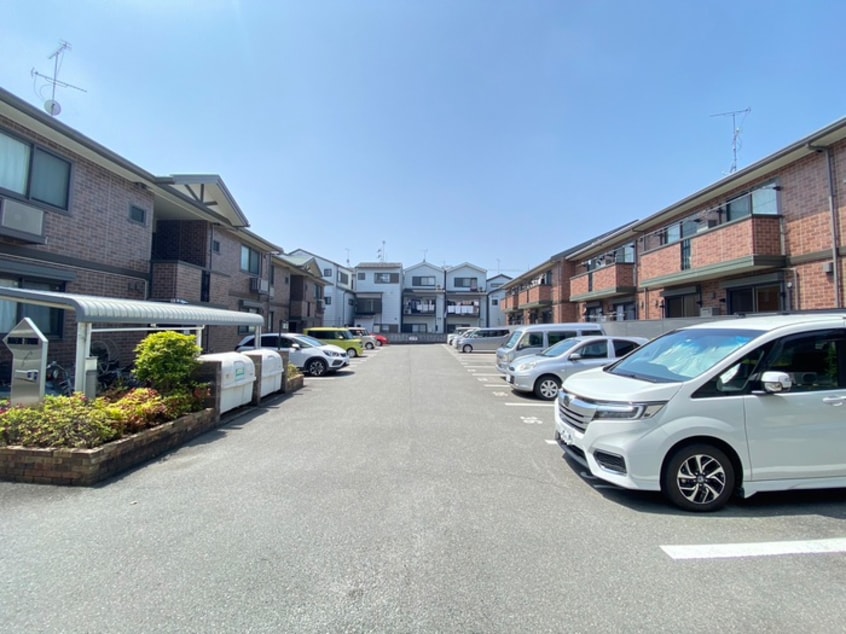 駐車場 MAEDE　TOWN　B棟