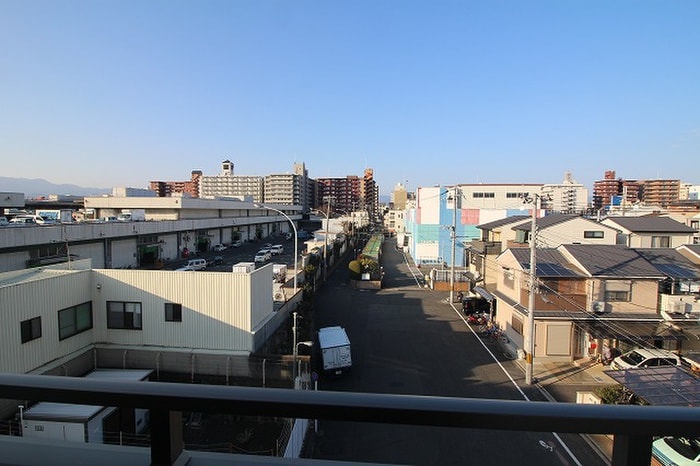 室内からの展望 サンブライト丹波口