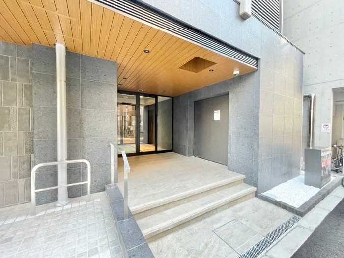 エントランス部分 Metrosa谷町六丁目South