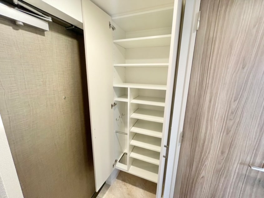 靴箱 Metrosa谷町六丁目South