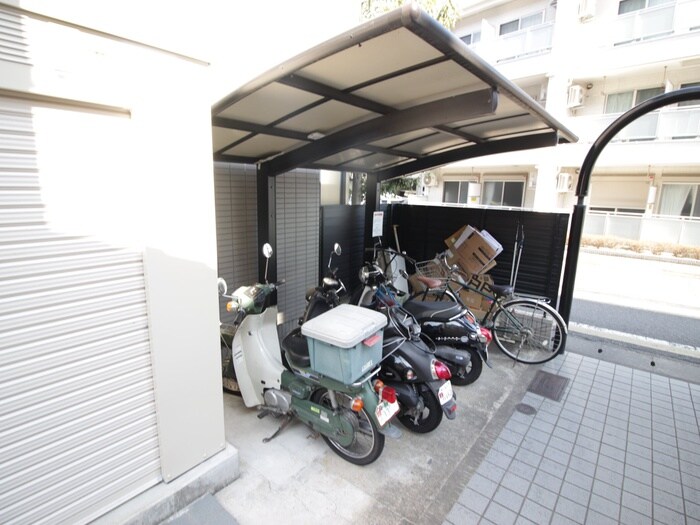 駐輪場 ｳﾞｪﾙﾌｨｵｰﾚ嵐山