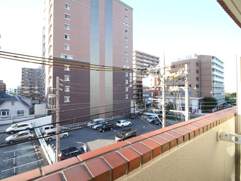 室内からの展望 MNK－5