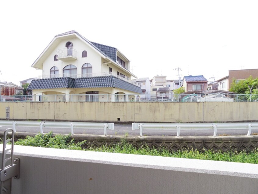 室内からの展望 ルミナス都