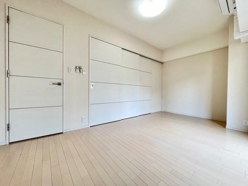 居室 エスライズ京都河原町(505)