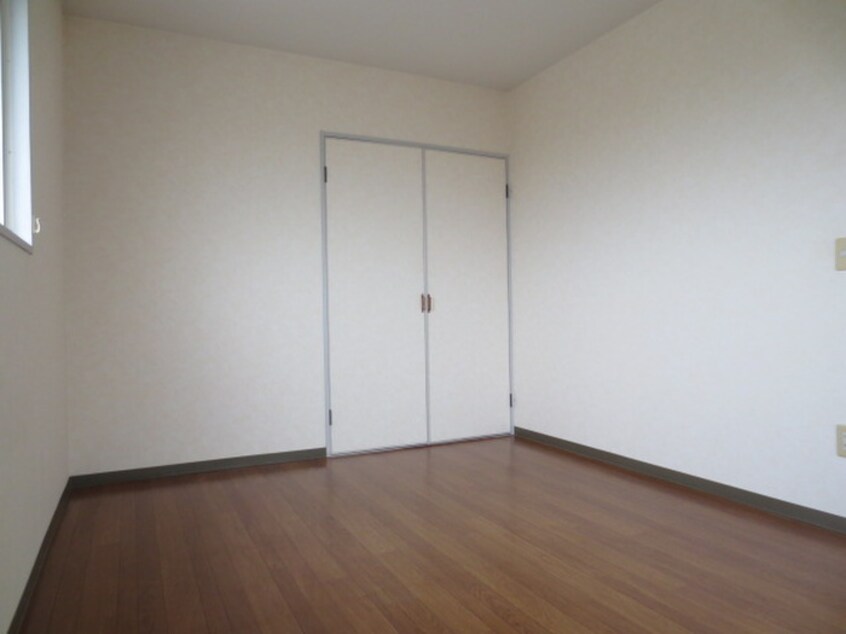居室 コスモハイツ
