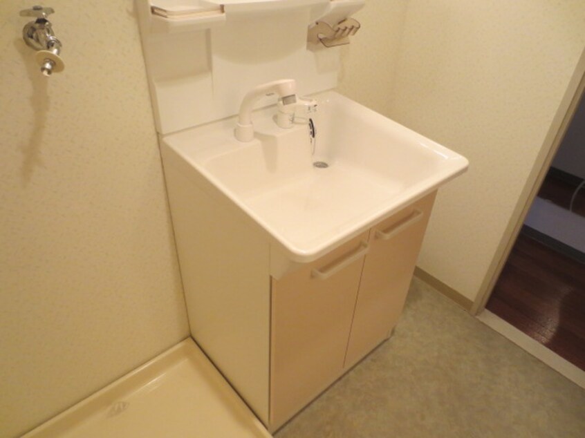 洗濯機置場 コスモハイツ