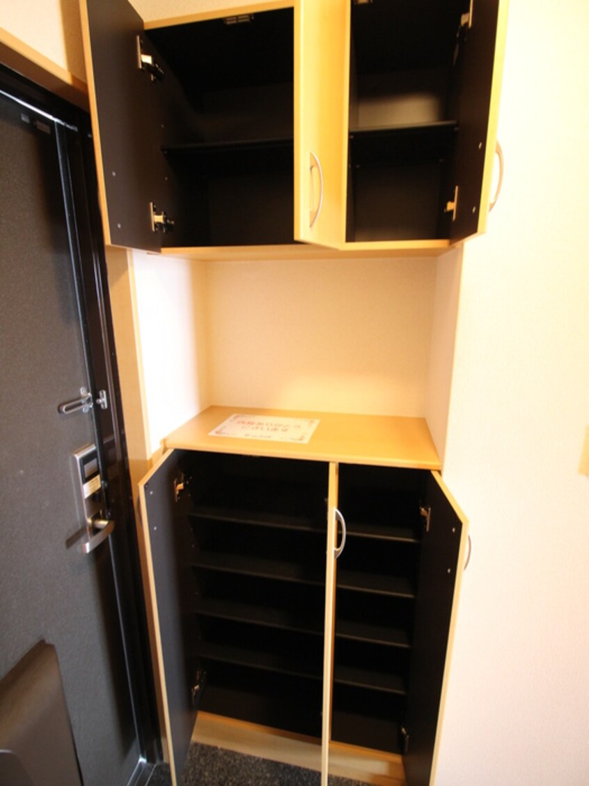 靴箱 カステル　ヴェッチオ