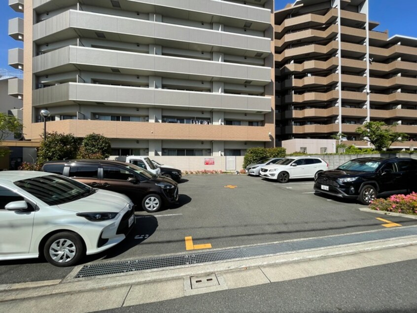 駐車場 シュワーブ三国ヶ丘