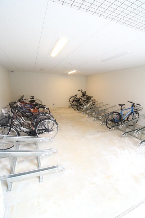 駐輪場 ﾌﾟﾚｻﾝｽ大阪天満リバーシア(1003)