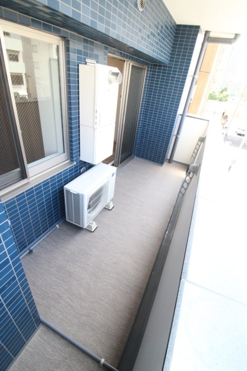 ベランダ・バルコニー ﾌﾟﾚｻﾝｽ大阪天満リバーシア(1003)