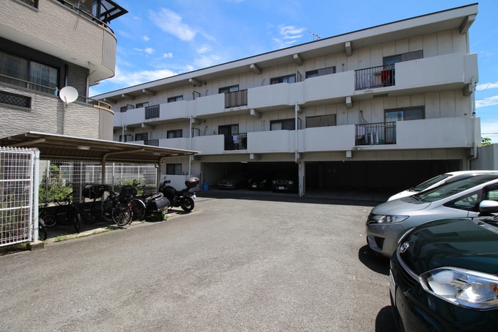 駐車場 ラ・シ－ヌ恵我之荘