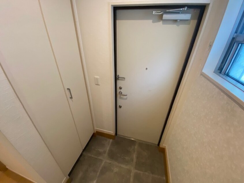 玄関 ＫＴＩレジデンス野田