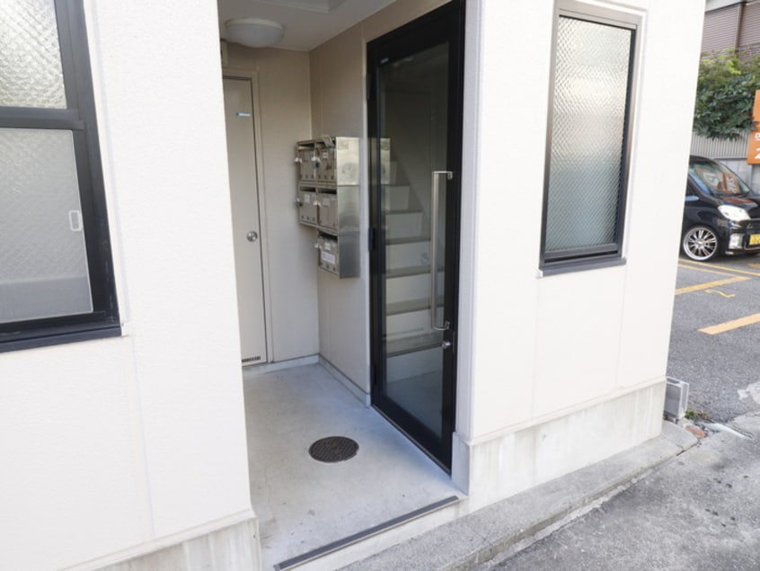 エントランス部分 前田マンション
