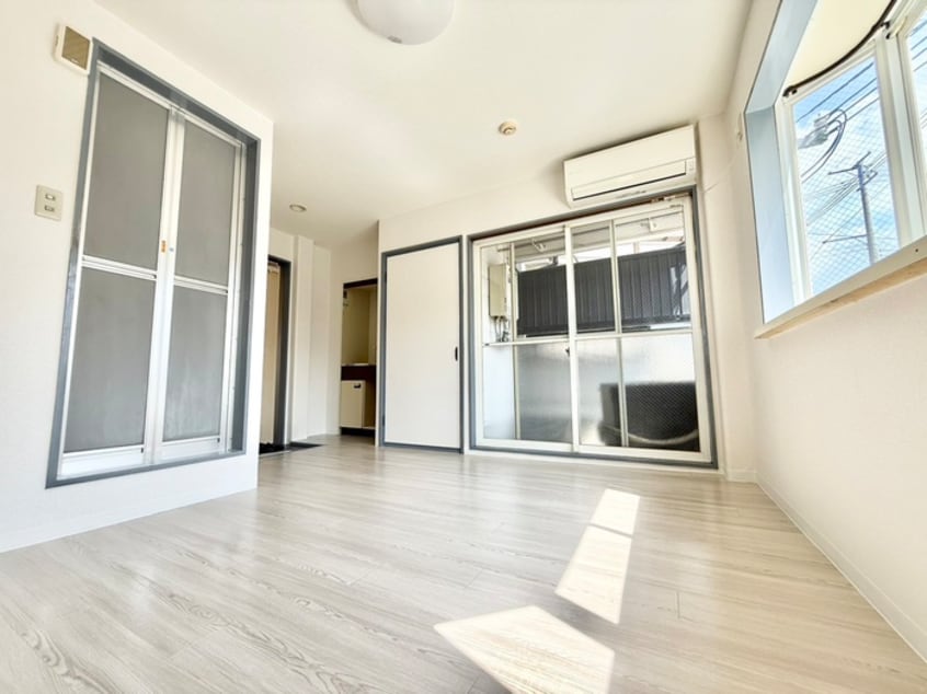 居室 KAISEI　HIRAKATA