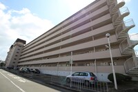 日商岩井箕面ハイツA（301）