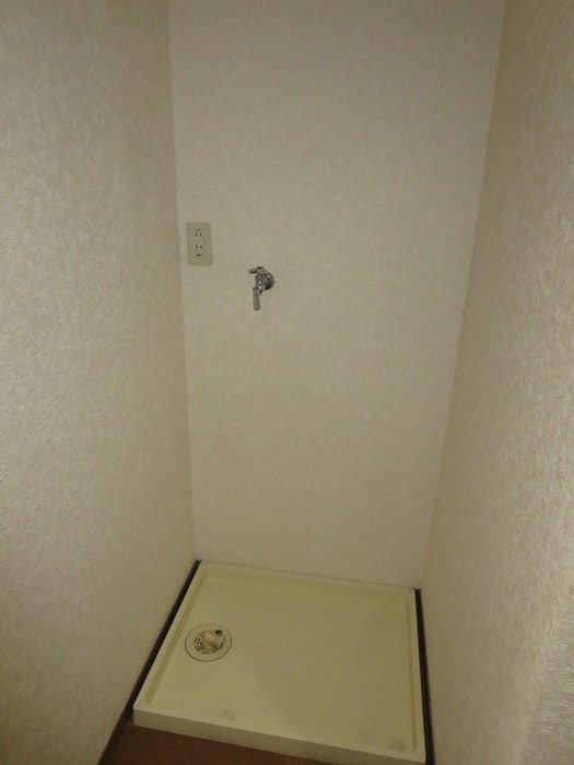 洗濯機置場 ピエ・タ・テ－ル梅田西